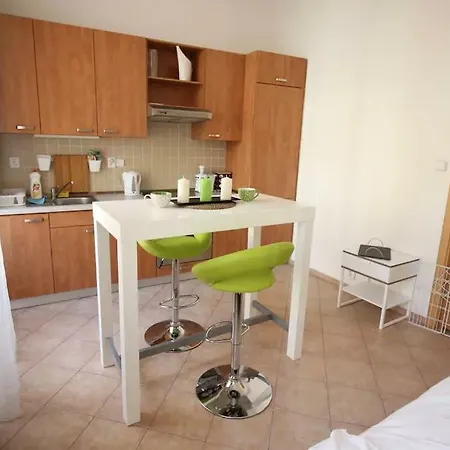 Homestay Cosy And Quite In The Heart Of *